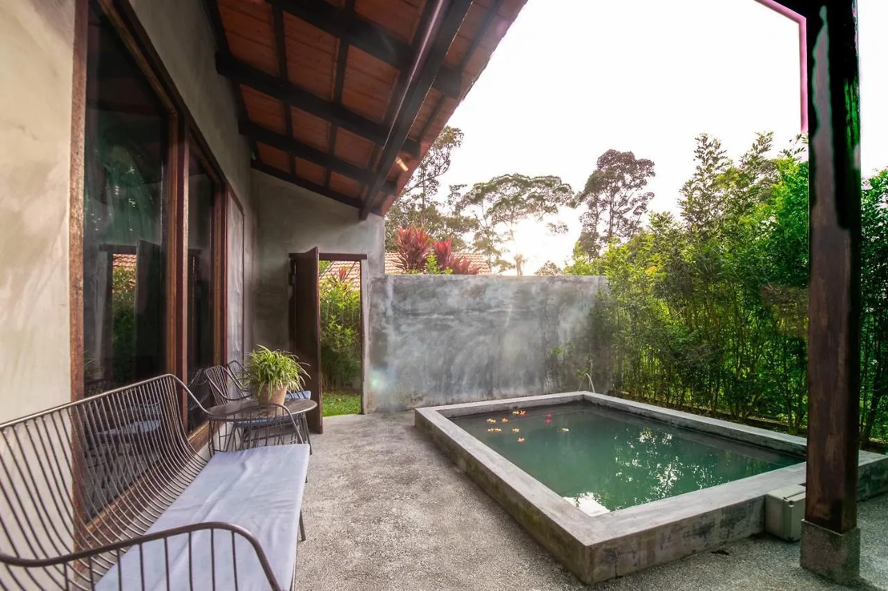 Nature Fruit Farm - Private Estate Balik Pulau